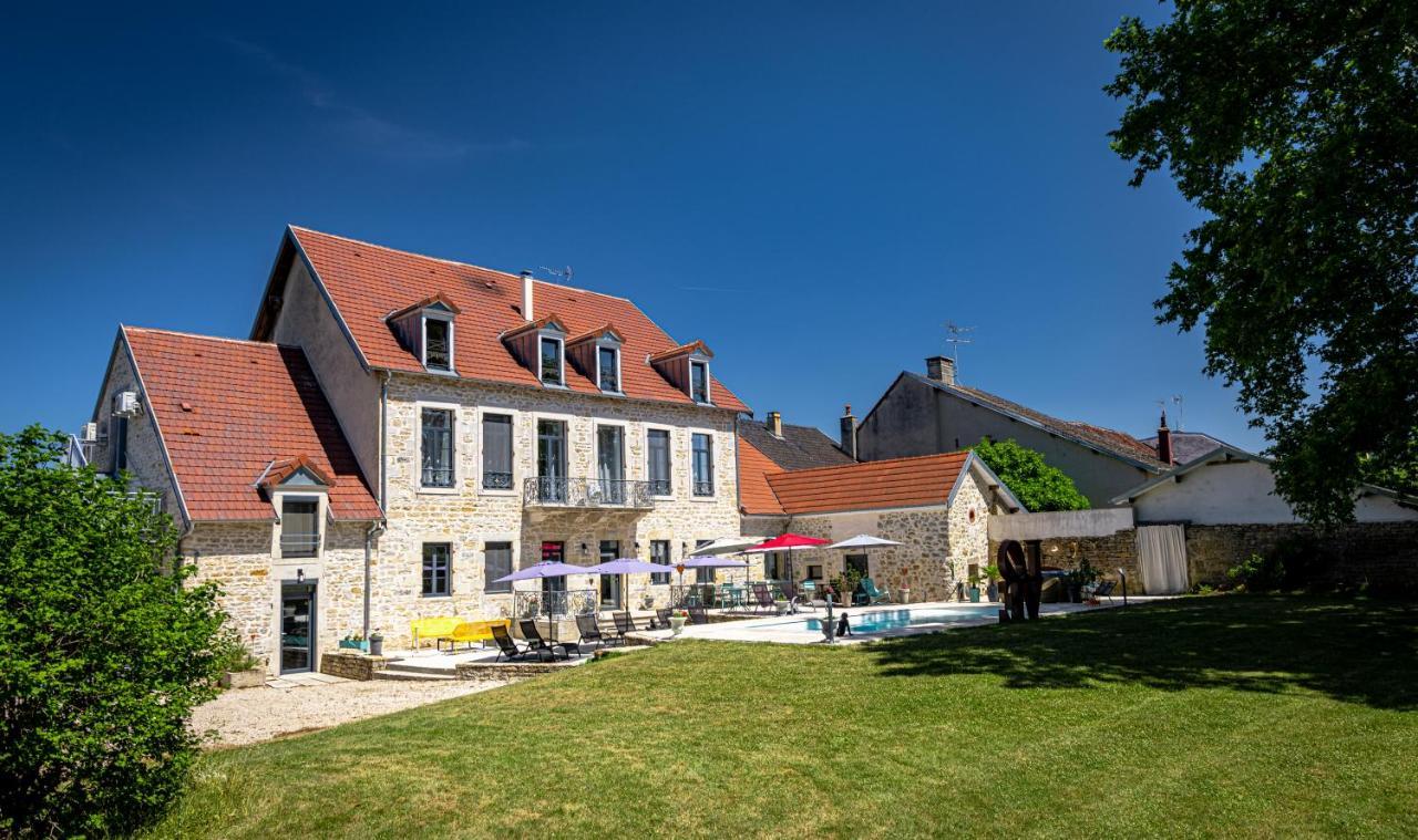 Le 49 Cote Parc & Spa Domblans Bagian luar foto